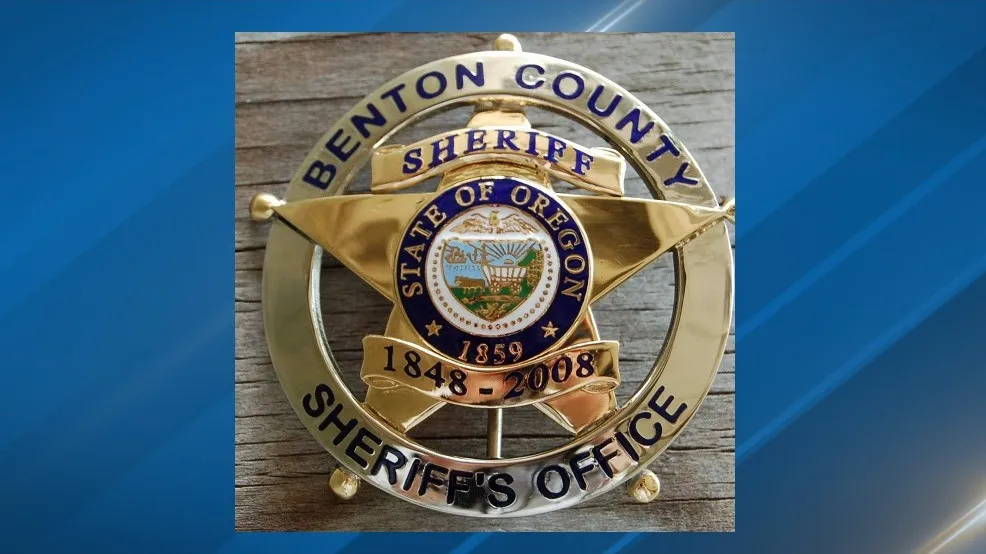 Fatal Collision on Hwy 20 Near Blodgett Claims Two Lives, Sheriff Reports