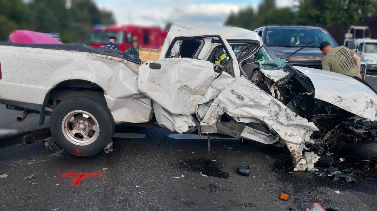 Highway 26 Briefly Shut Following Sandy 3-Car Collision, One Injured