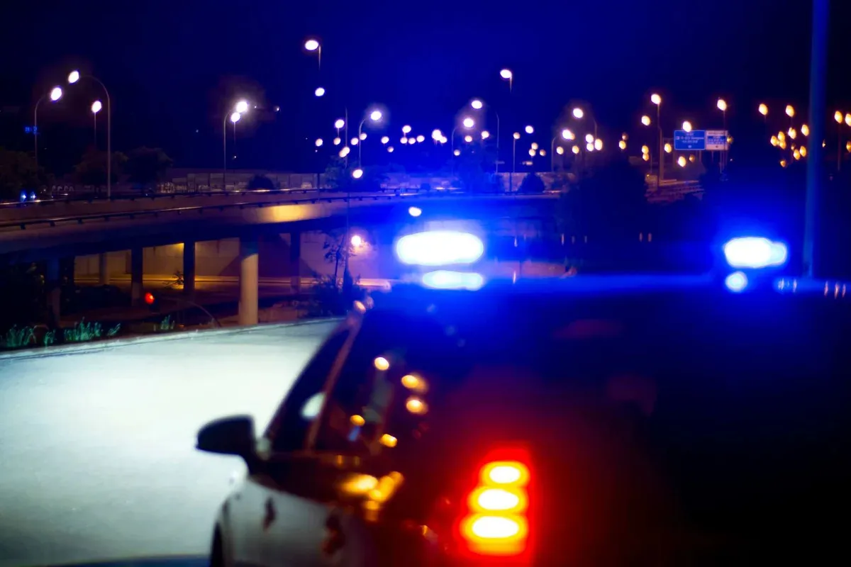 Salem Motorcyclist Dies After 30-Foot Fall from Center Street Bridge Following Crash